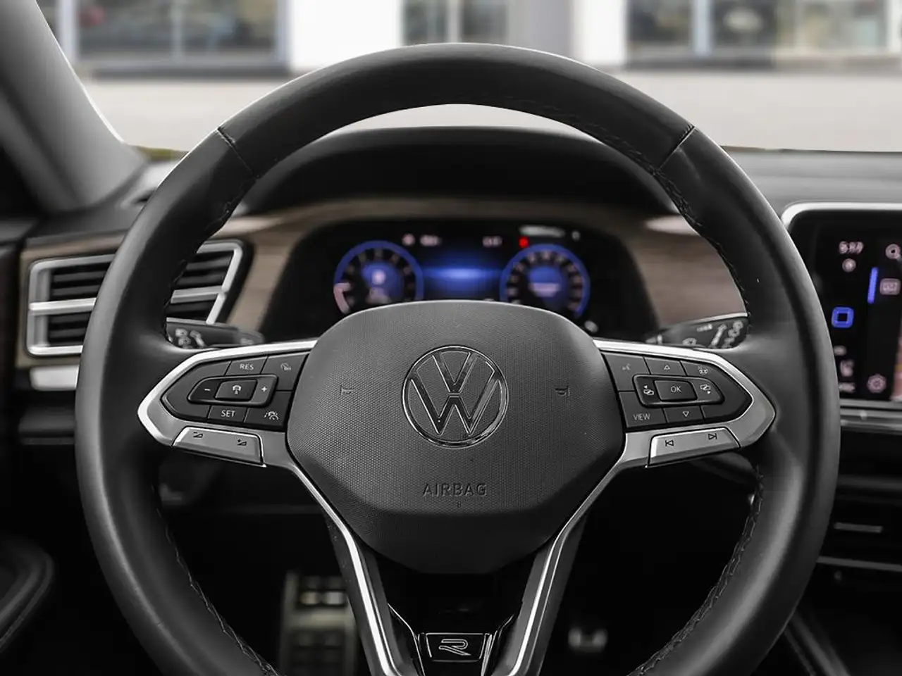 Volkswagen Atlas снимка Volkswagen Atlas