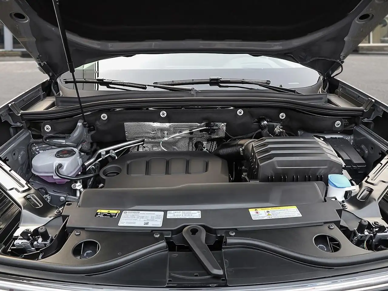 Volkswagen Atlas снимка Volkswagen Atlas