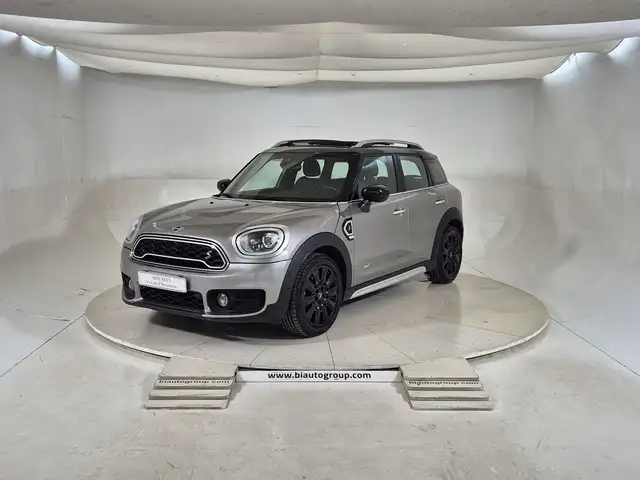 MINI Cooper Countryman Mini F60 2017 Diese Mini 2.0 Cooper SD Hype all4 auto my18
