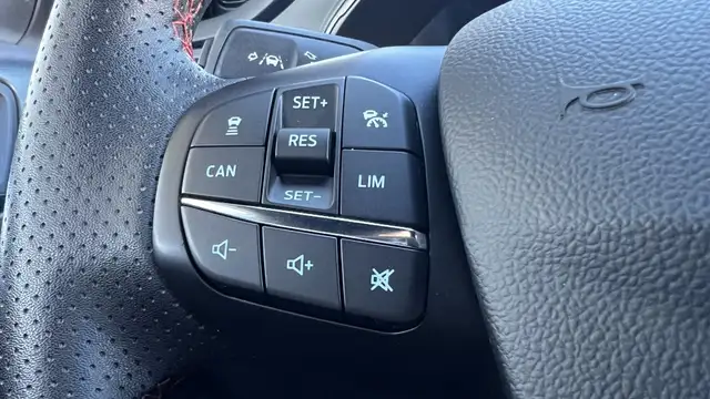 Ford Focus view 21