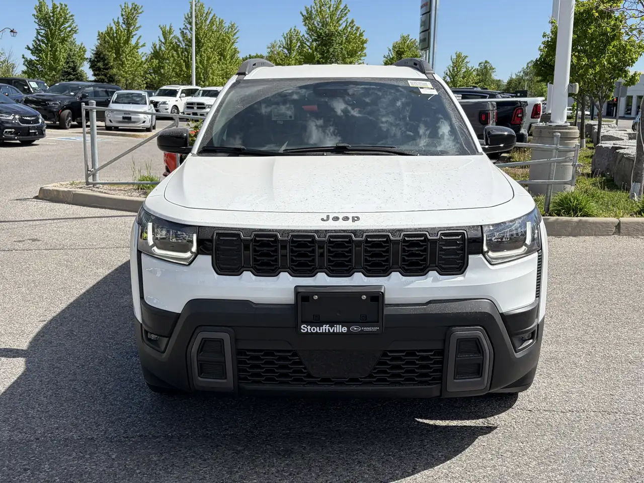 Jeep Cherokee снимка Jeep Cherokee