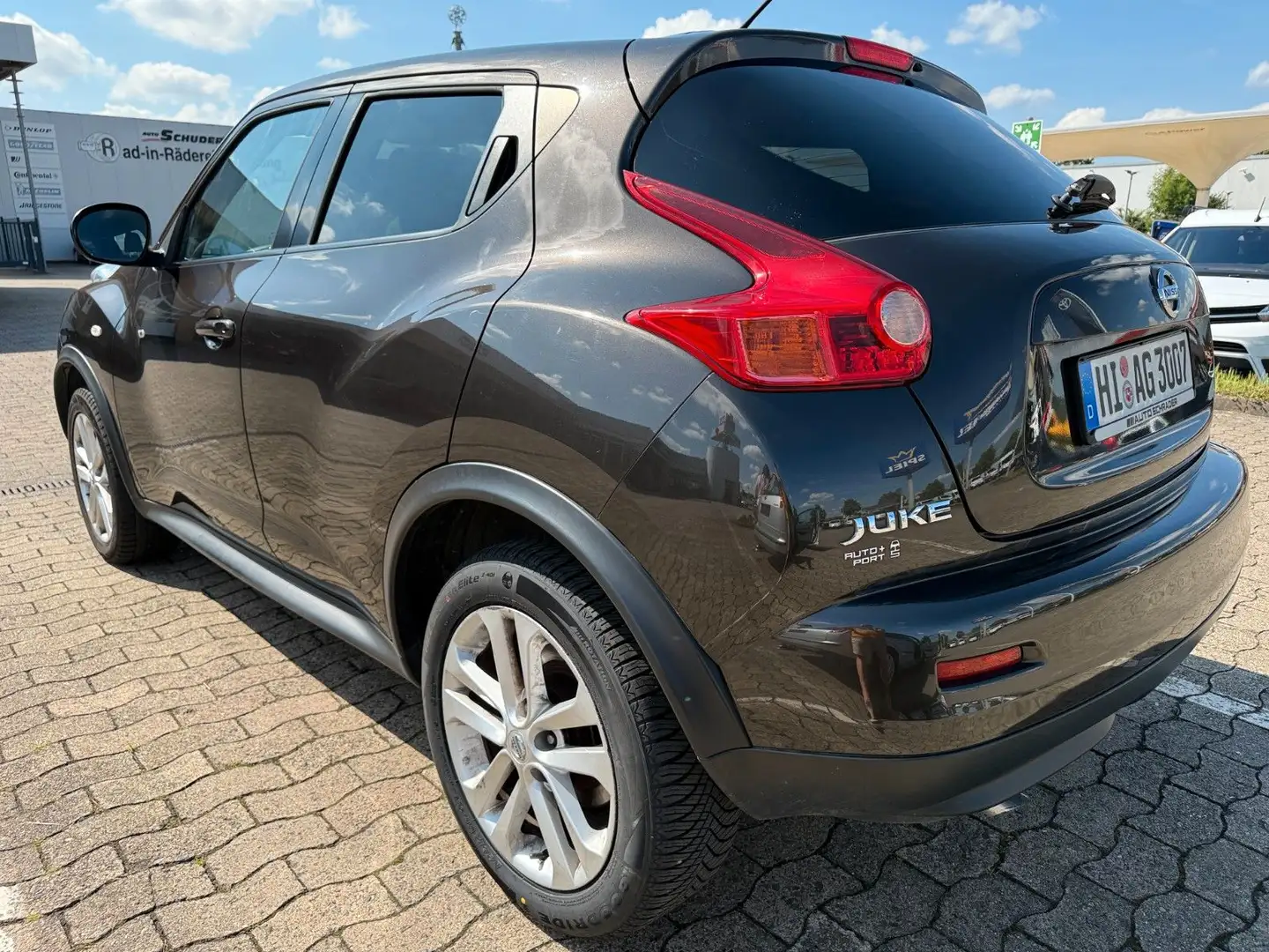 Nissan Juke 1,5 dCi  Klimaautomatik,AHK Braun - 2