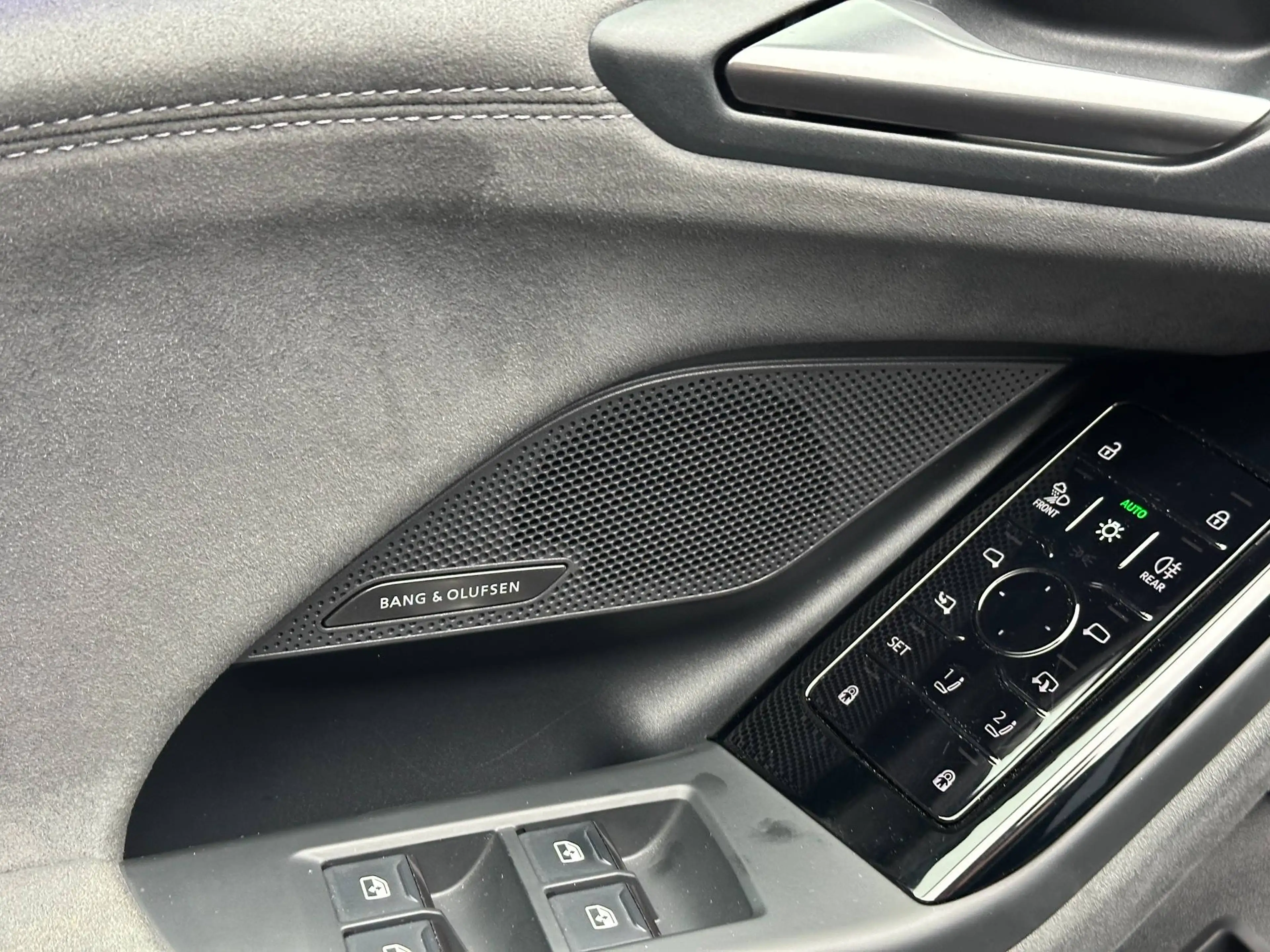 Audi S6 e-tron Avant quattro Edition One Blue *21Zoll*PANORAMA*B&O*AHK* — photo 12