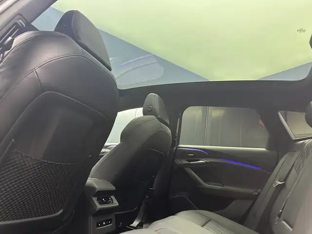 Audi S6 view 10