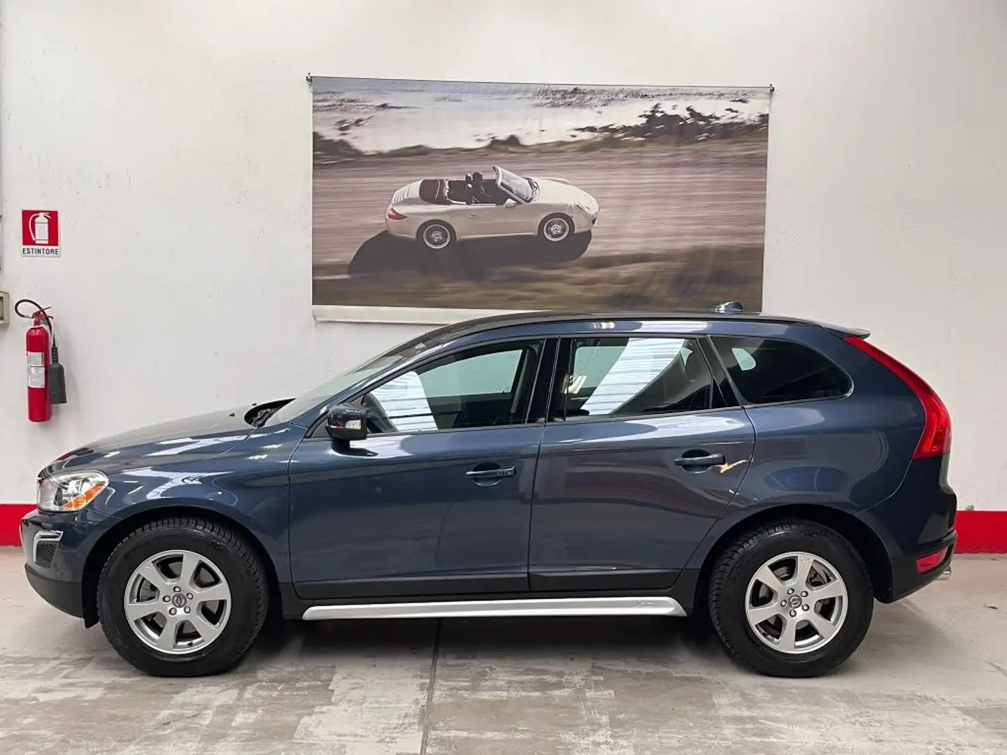 Volvo XC60 DRIVe Kinetic SPETTACOLARE Blue - 1