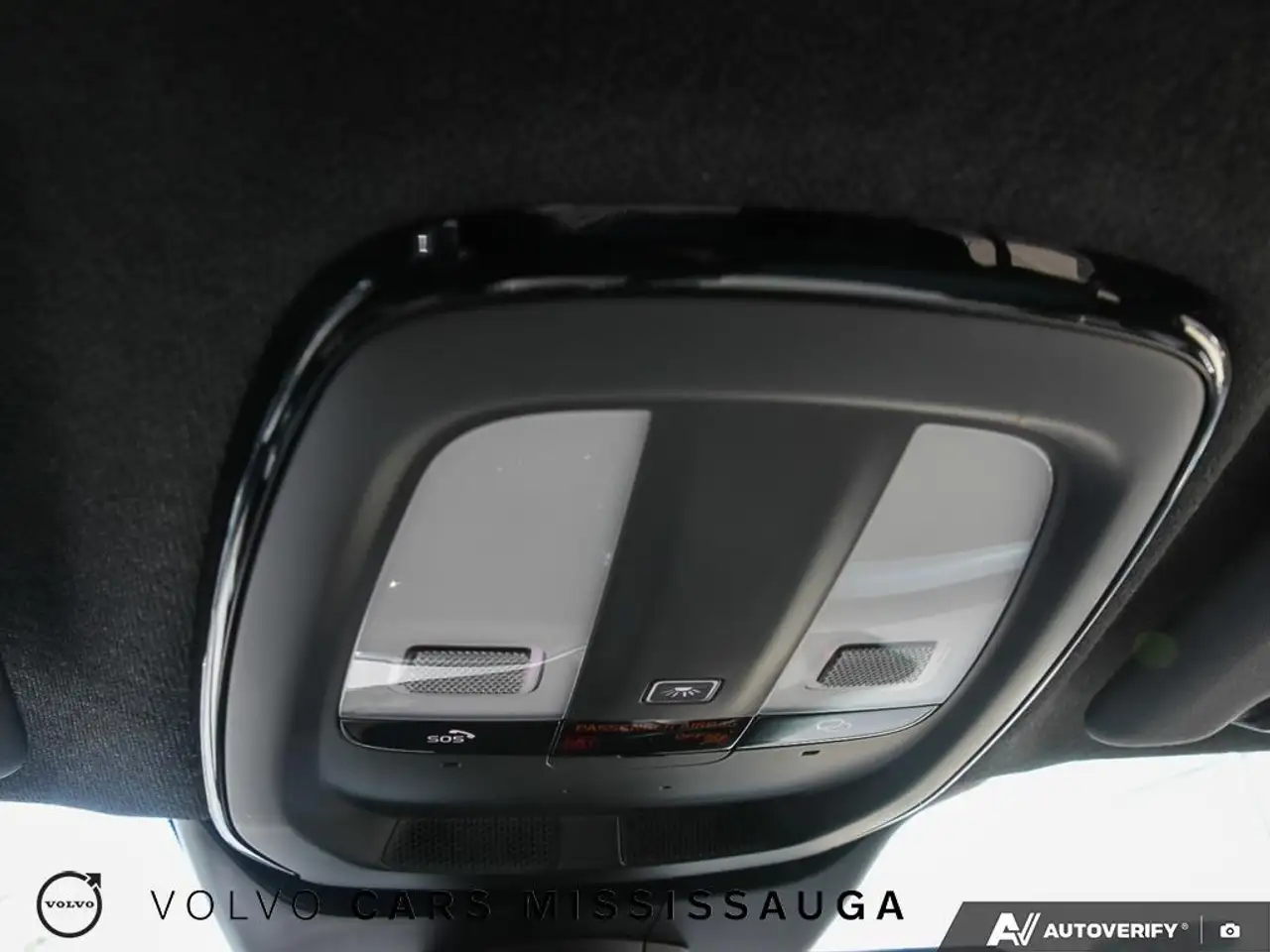 Volvo XC40 снимка Volvo XC40