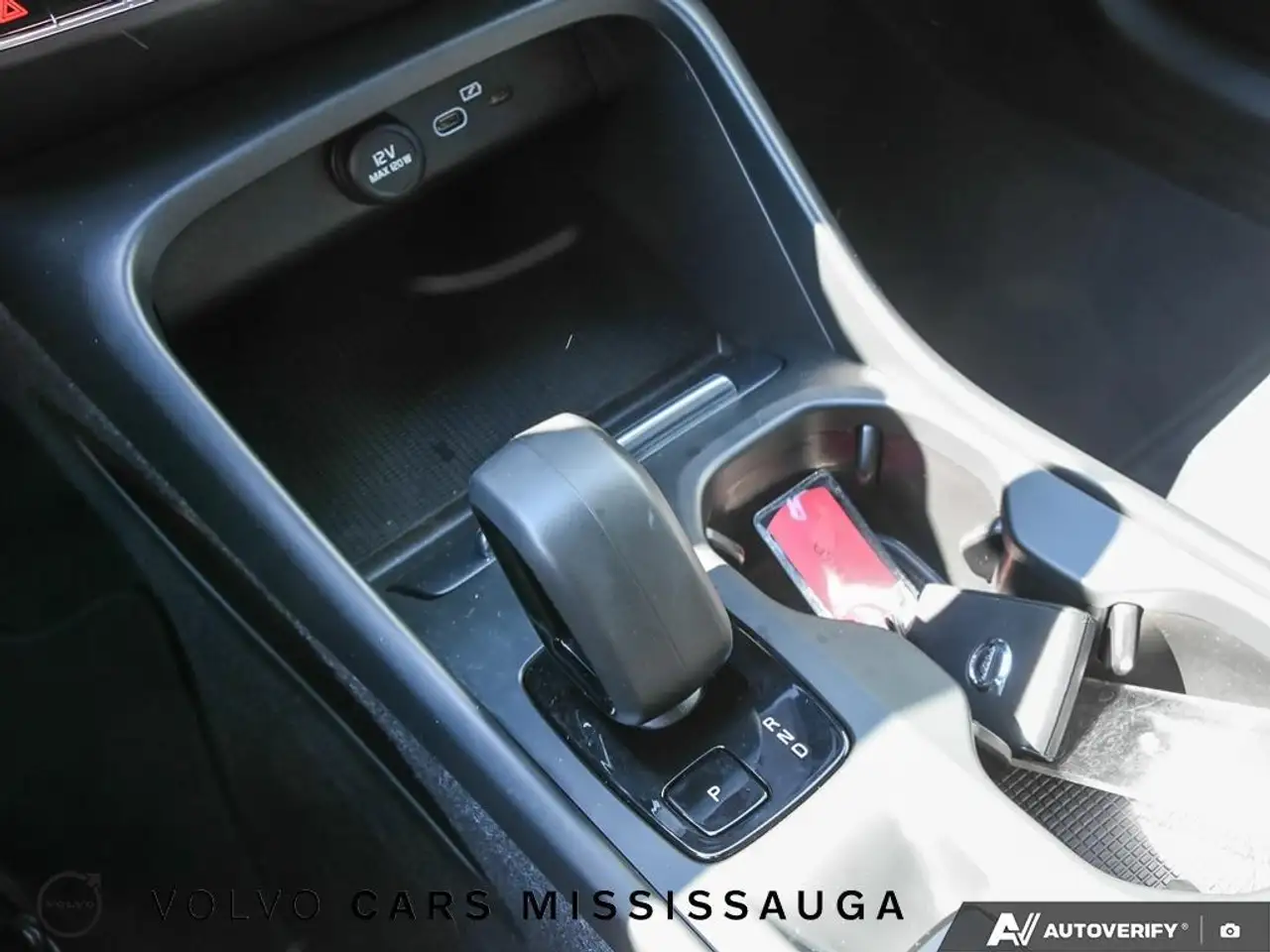 Volvo XC40 снимка Volvo XC40