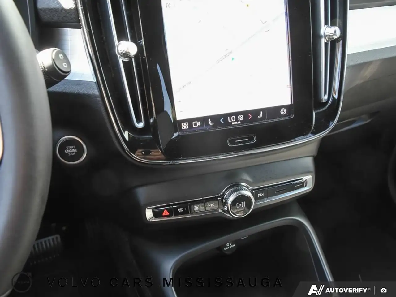 Volvo XC40 снимка Volvo XC40