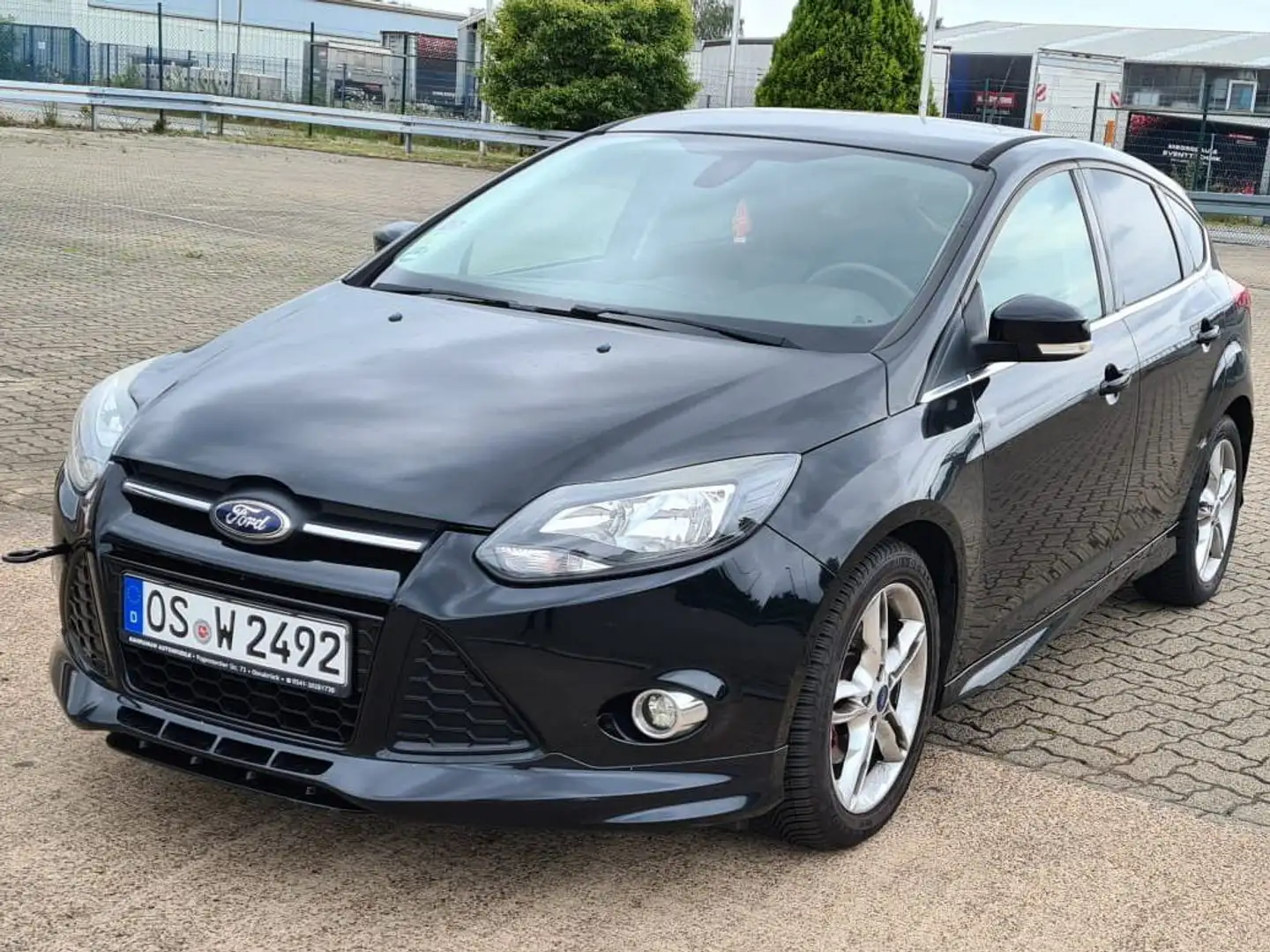 Ford Focus Focus Fließheck 1.6 EcoBoost VB Schwarz - 2