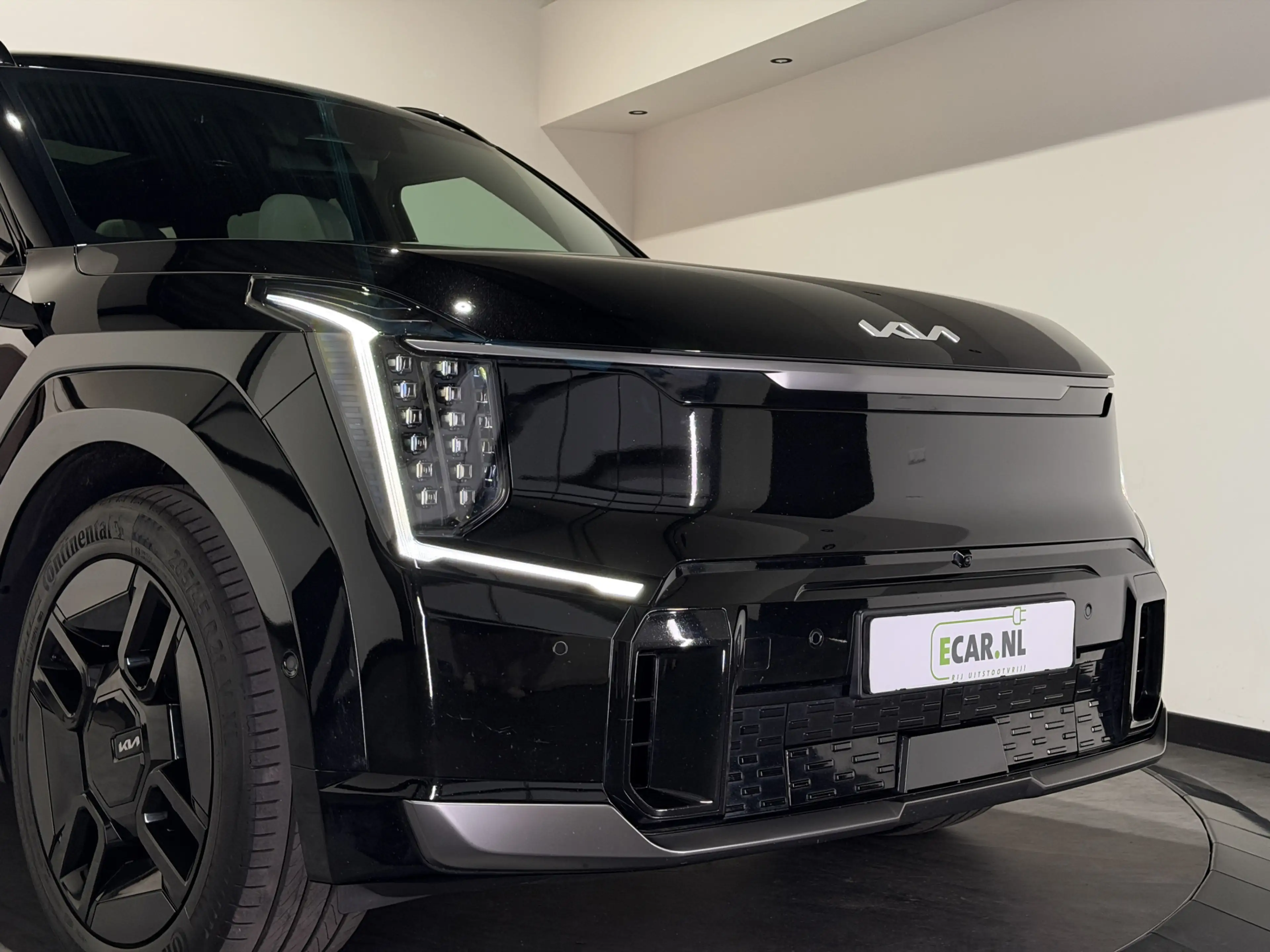 Kia EV9 Launch Edition GT-Line AWD 99.8 kWh 384pk | SOH 96 — photo 9