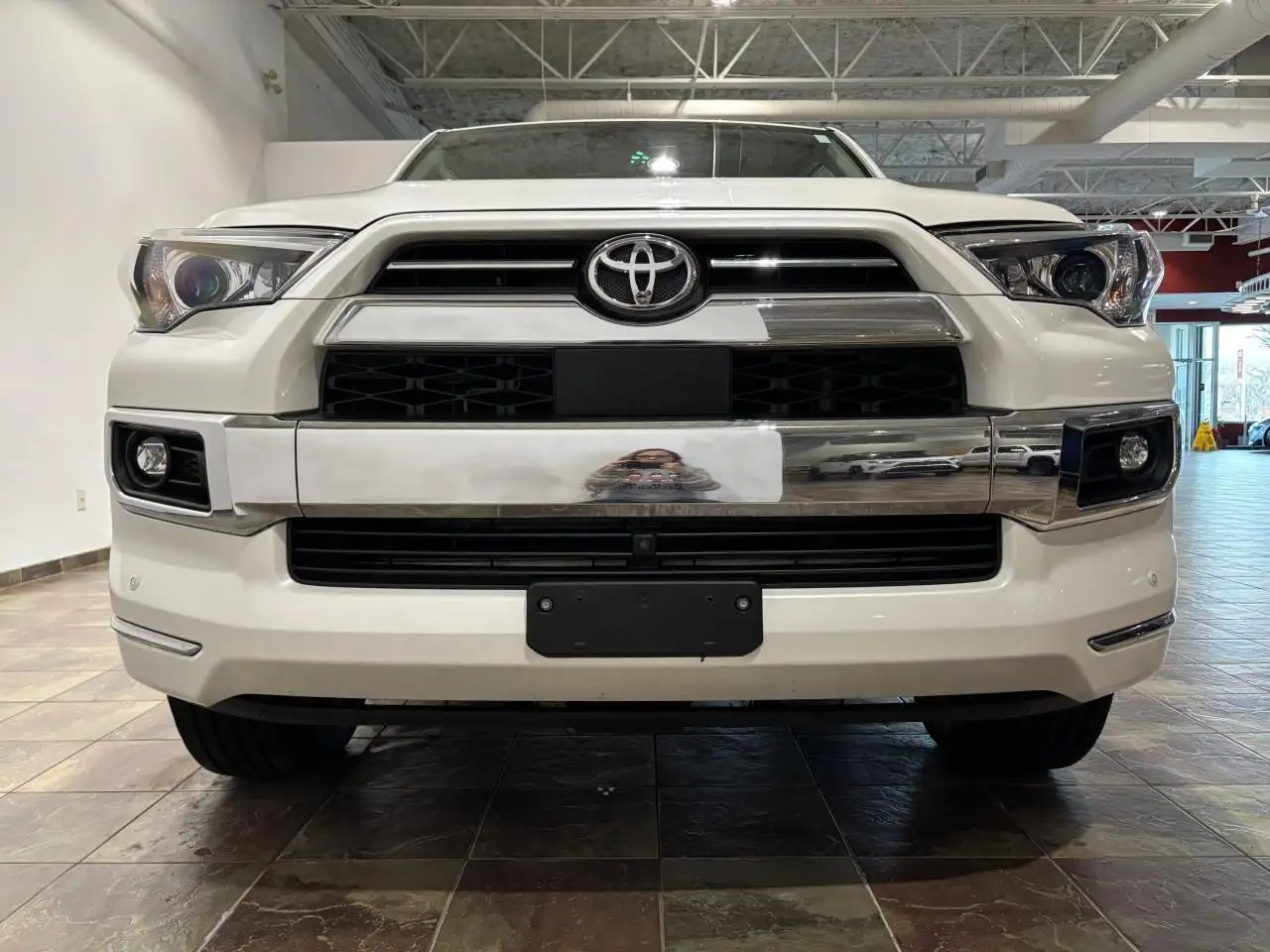 Toyota 4-Runner снимка Toyota 4-Runner