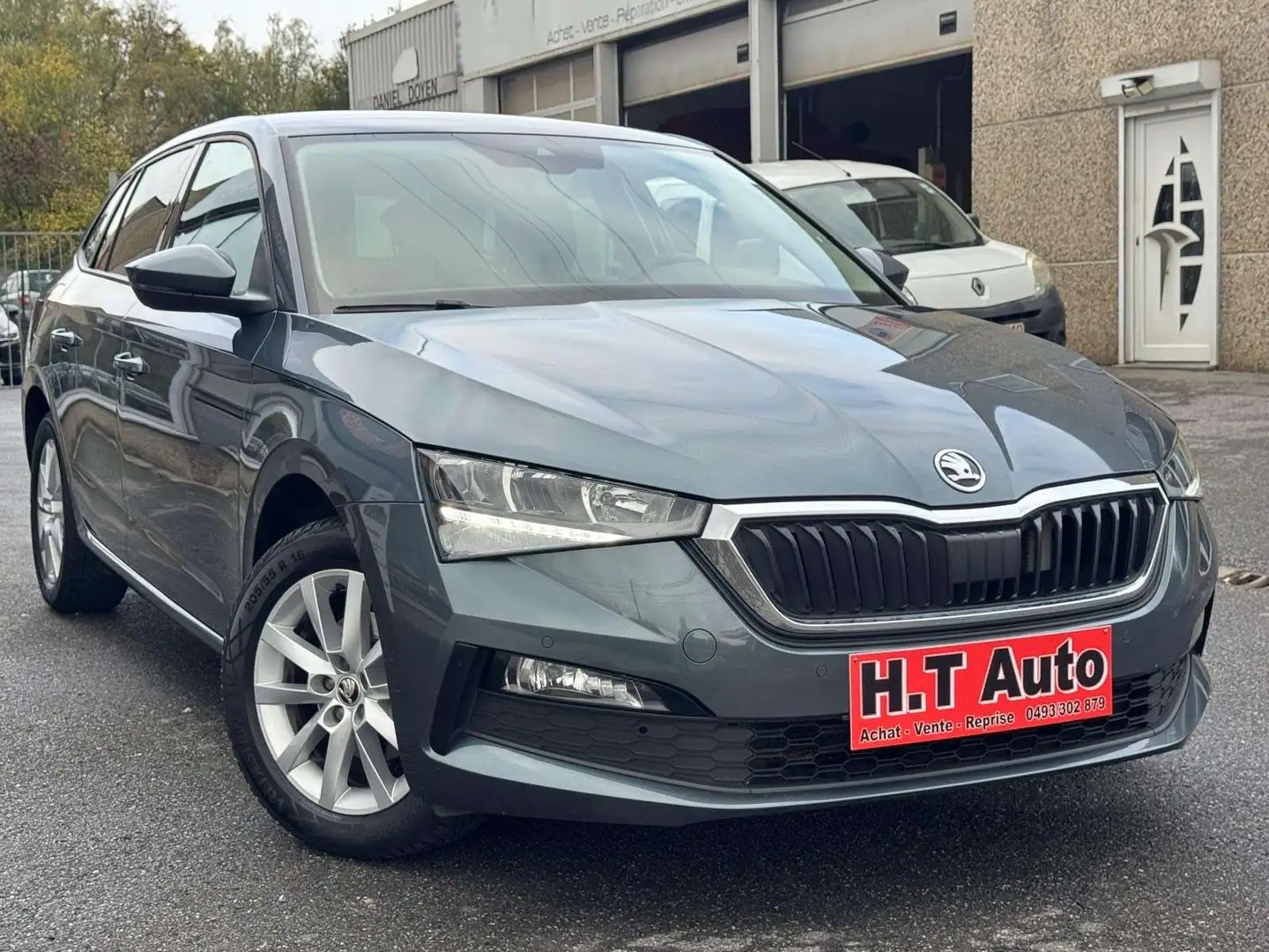 Skoda Scala 1.0 TSI Style/Etat neuf/Garantie 12 mois/Cockpit Gris - 2