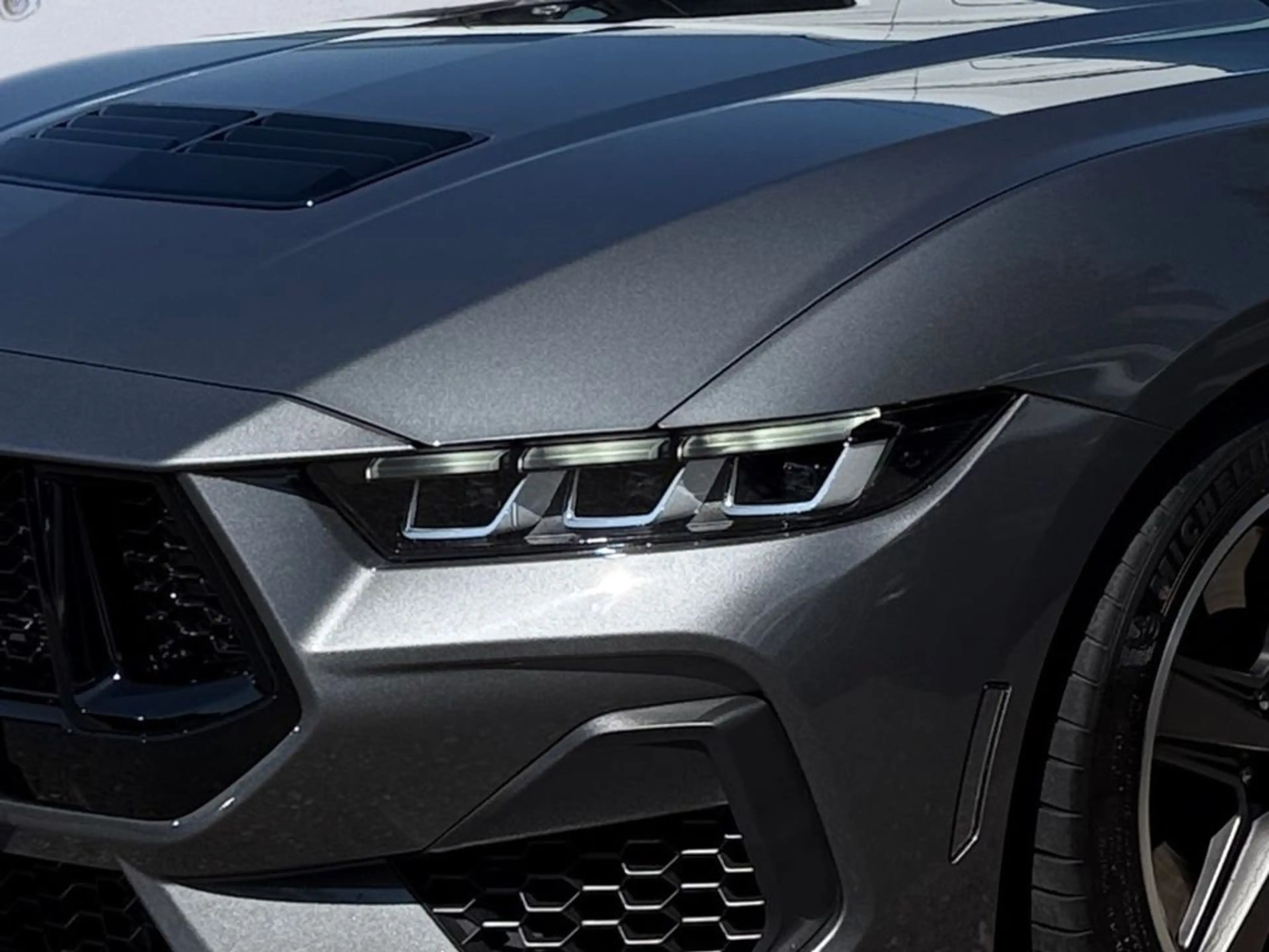 Ford Mustang Fastback 5.0 Ti-VCT V8 Aut. GT — photo 5