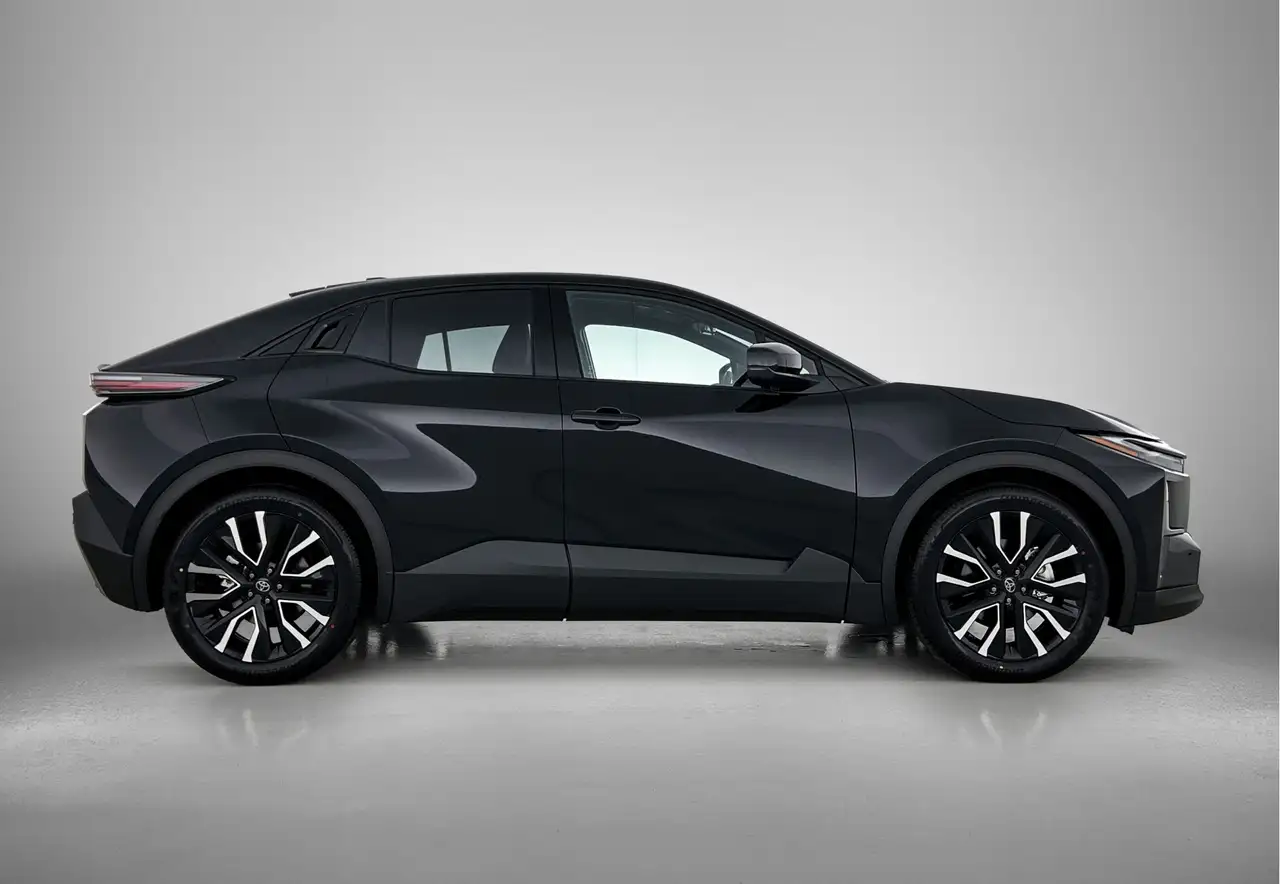 Toyota C-HR 2026 — фото 12