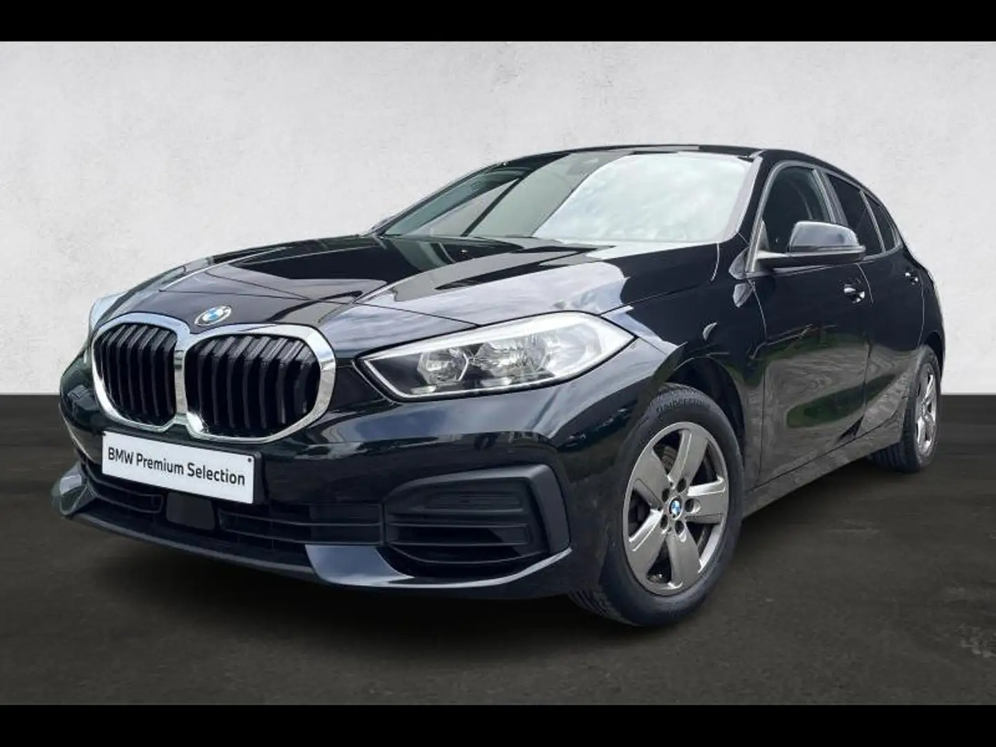 BMW 118 Hatch crna - 1