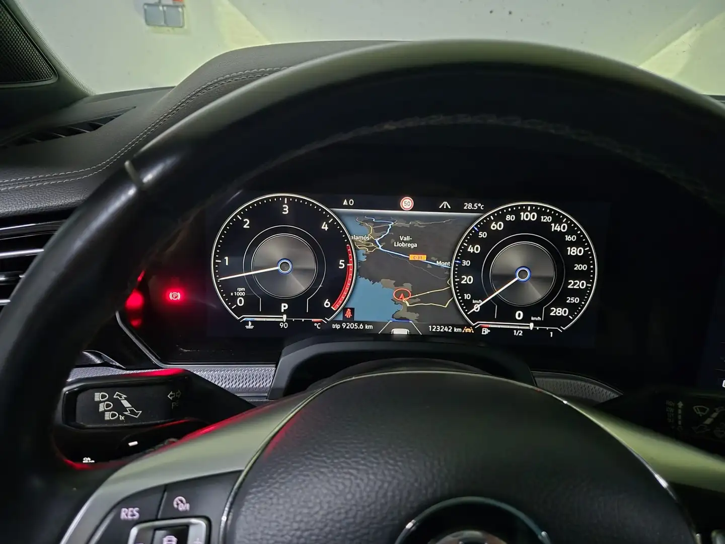 Volkswagen Touareg 3.0TDI V6 R-Line Tiptronic 4Motion 210kW - 2