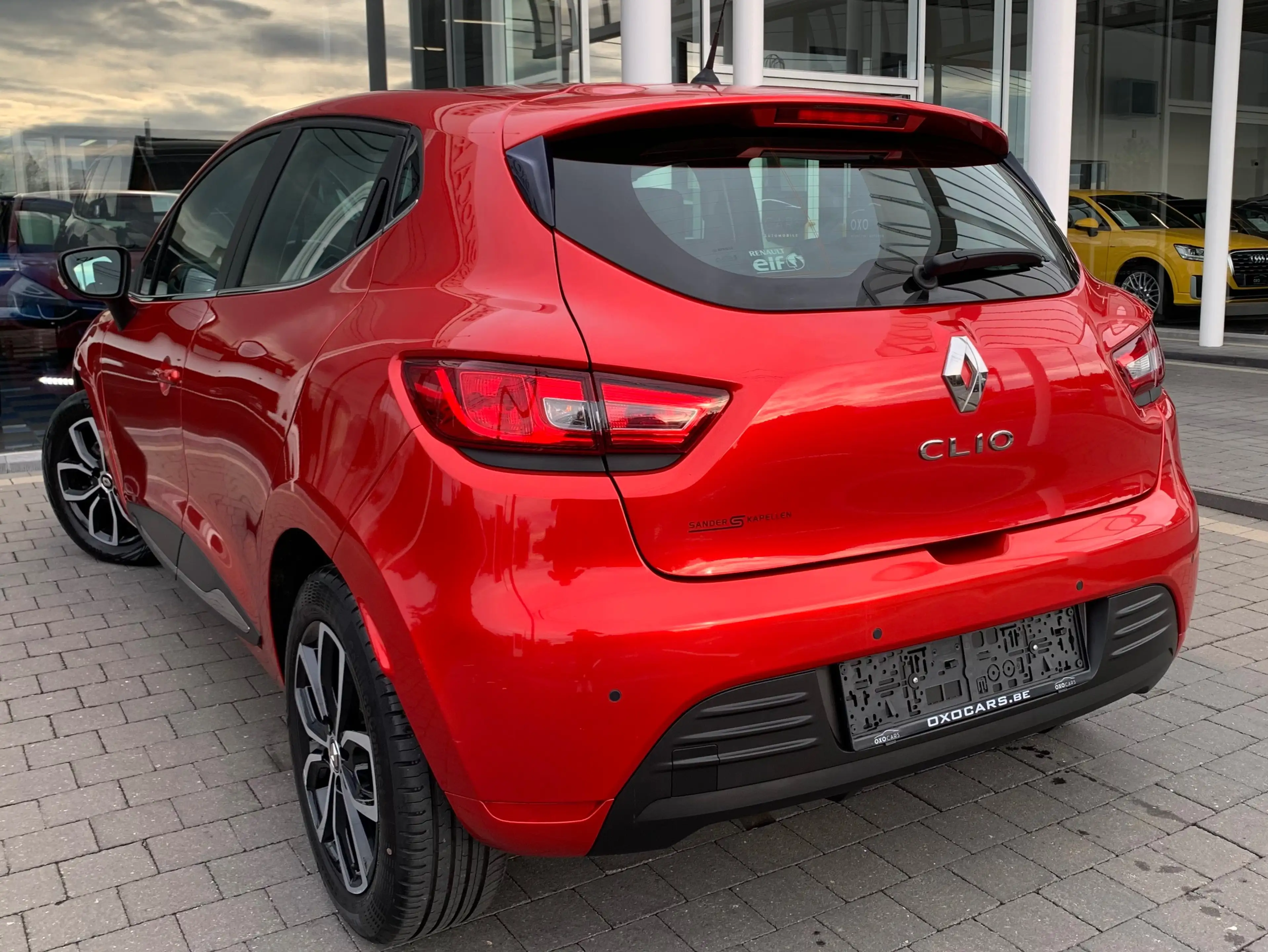 Renault Clio 0.9 TCe / GPS / Clim Auto / Cruise / LED / Bluetooth / Radar De Recul / Faible Km / GARANTIE — photo 7
