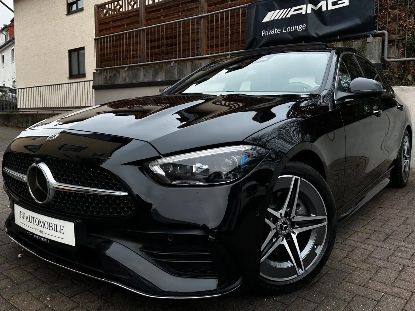 Mercedes-Benz C 300 4M AMG PANO*3DBurm*Sitzkl*Massage*AHK*360° Zwart - 1