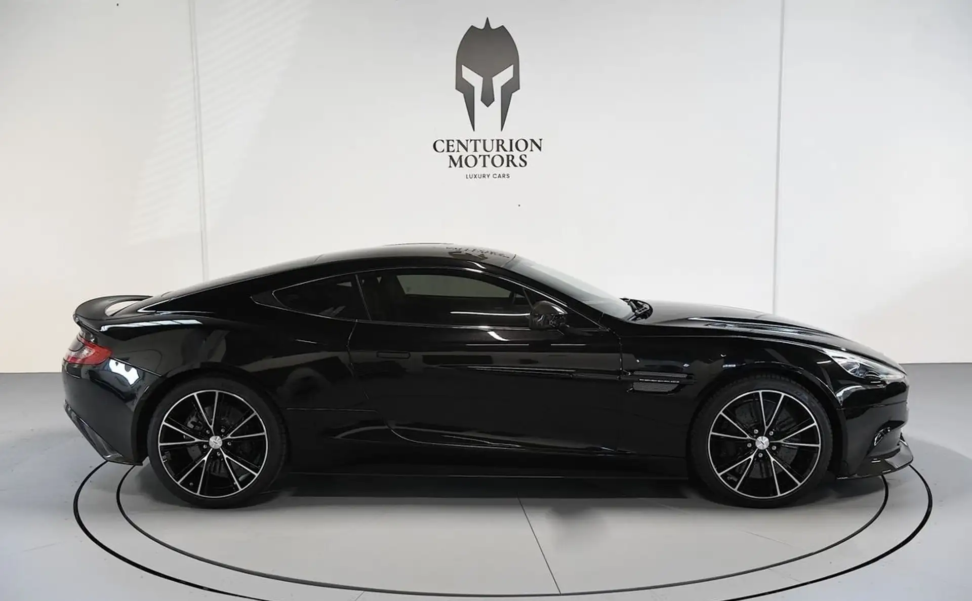 애스턴마틴 뱅퀴시 Coupe 2013 검정 사진 3