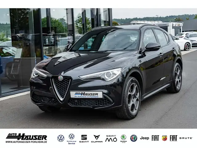 Alfa Romeo Stelvio Super 2.0 Turbo AT8 Q4 NAVI KAMERA MEMORY BI-XENON