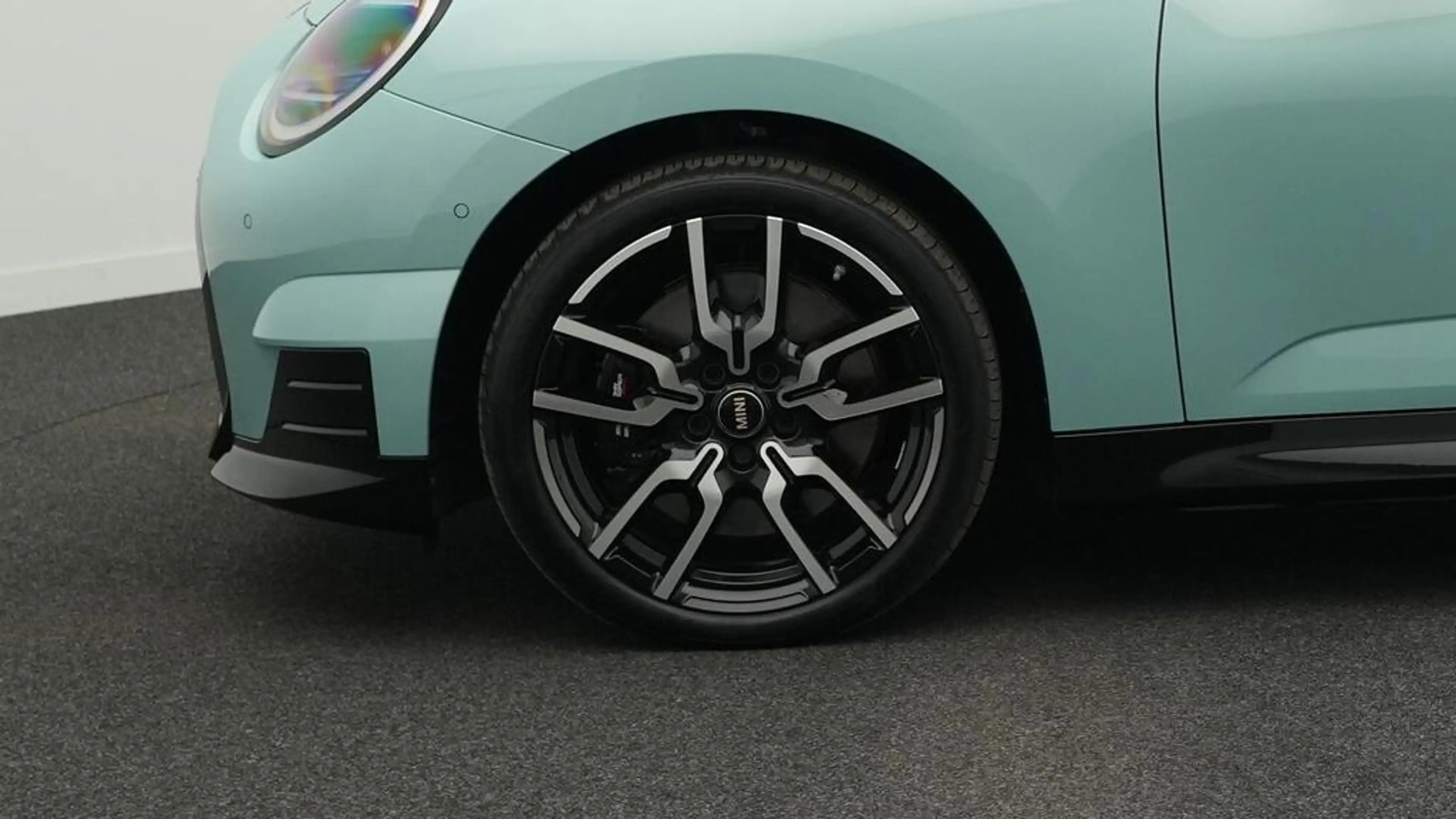 MINI Cooper SE John Cooper Works Trim — photo 11