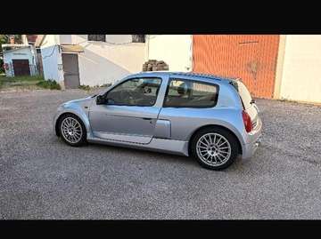 V6