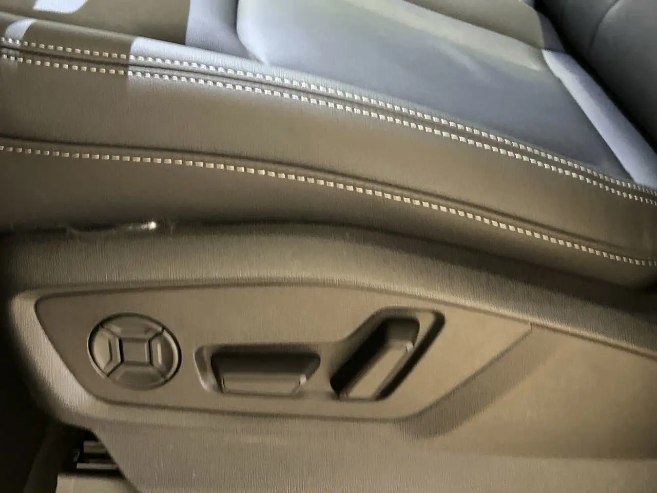 Audi Q7 снимка Audi Q7