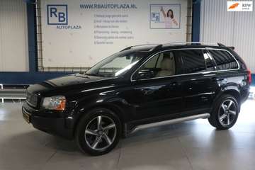 4.4 V8 Momentum / FULL SERVICE / 320 PK / 8 CYLIND