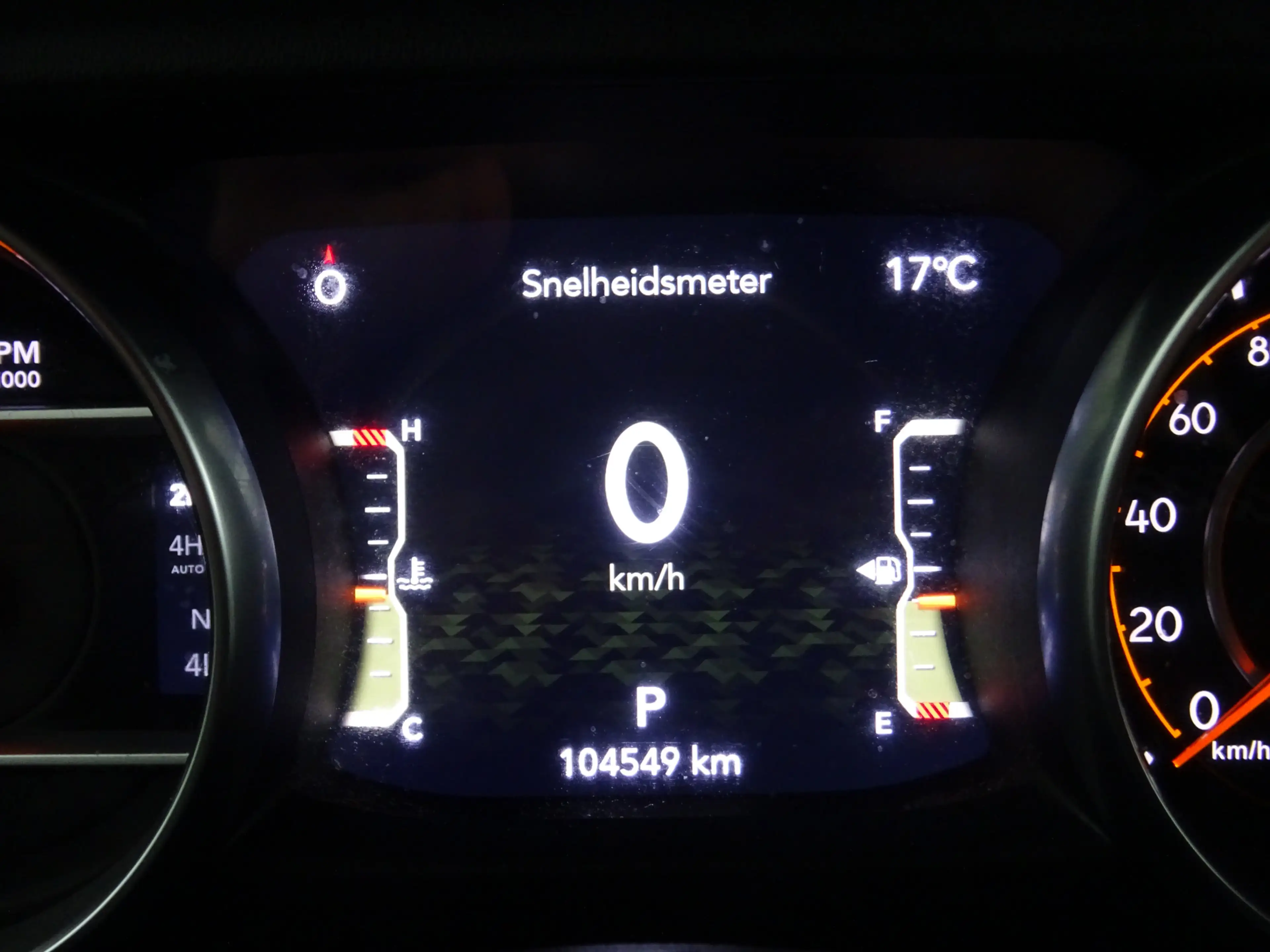 Jeep Gladiator 3.0 V6 * GRIJS KENTEKEN * 5 ZITPLAATSEN !! — photo 15