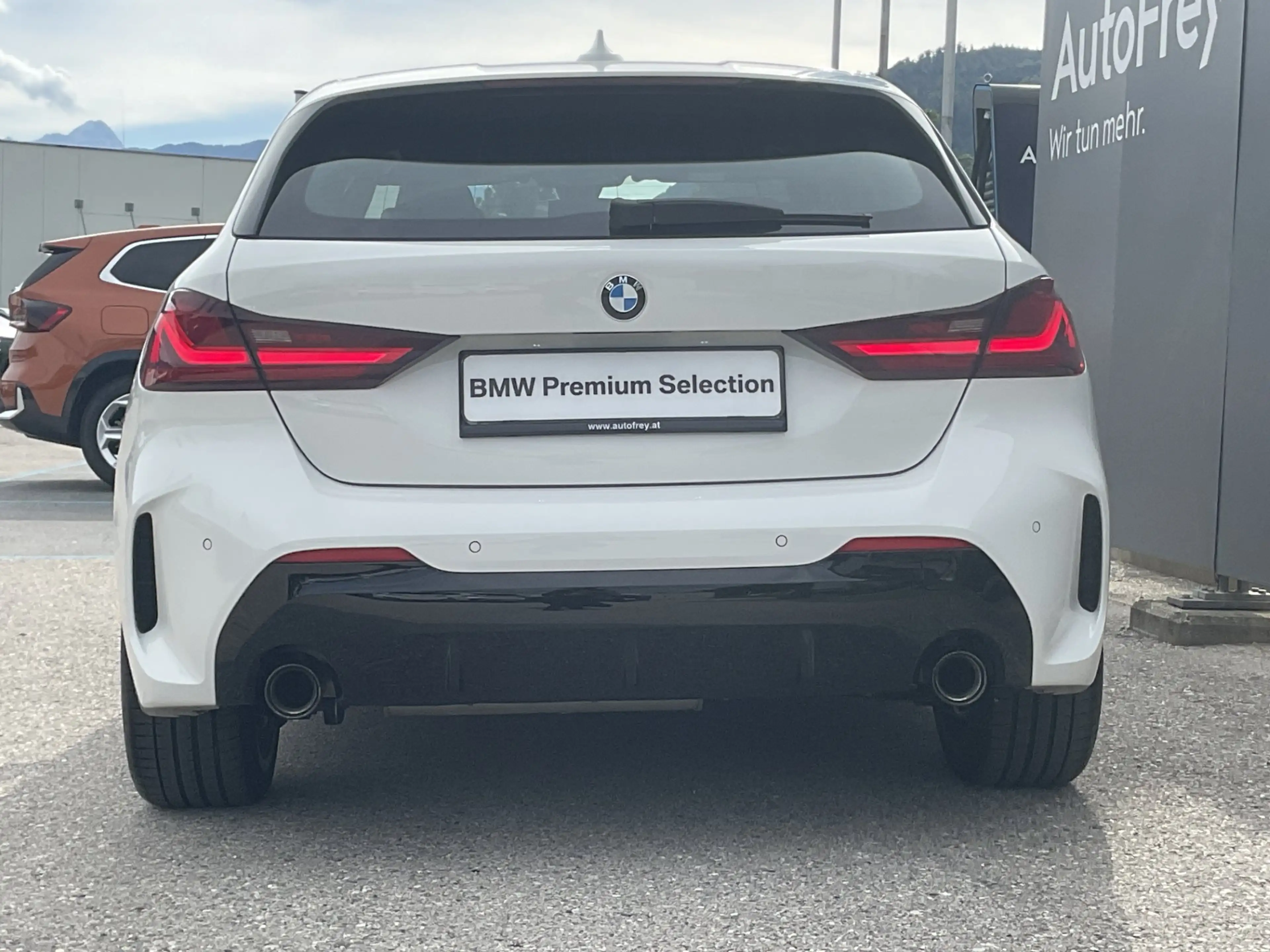 BMW 120 d xDrive — photo 14