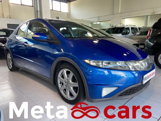 Honda Civic 1.8 i-VTEC Sport