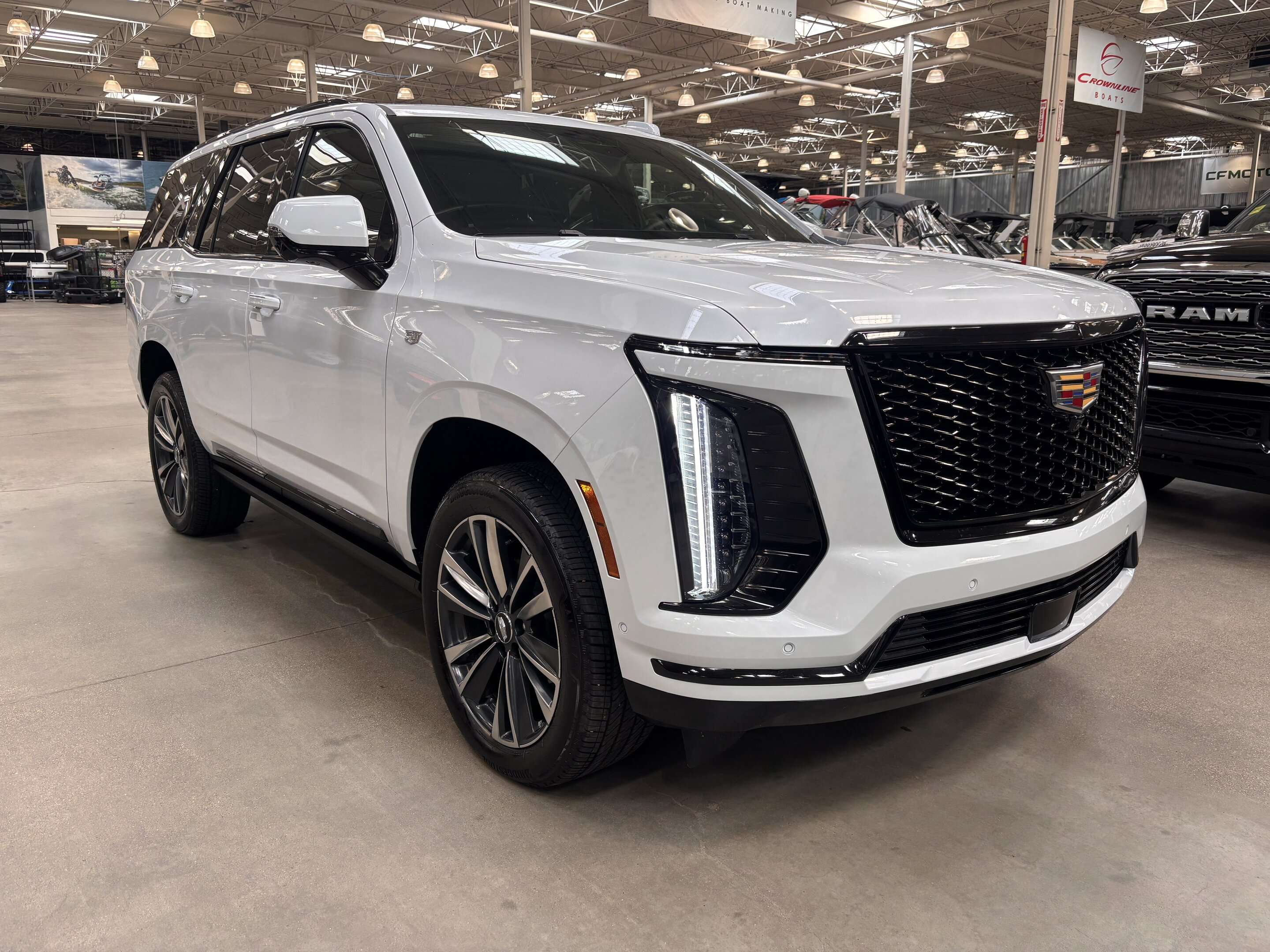 2026 Cadillac Escalade 4WD Sport | $445/ WEEK | FULLY LOADED | LOW KMS | — снимка 1