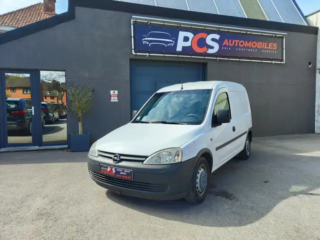 Opel Combo 1.4i XEP Essentia*CLIM*CARNET COMPLET*1ER PROPRIETAIRE