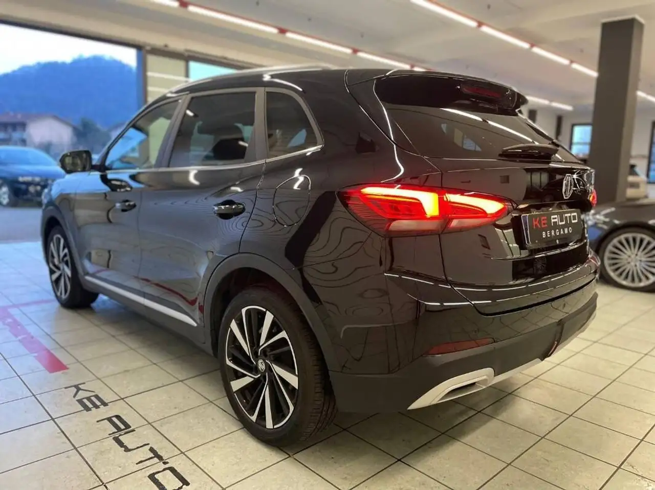 MG ZS my 2025 1.5 hybrid Luxury auto, миниатюра 5