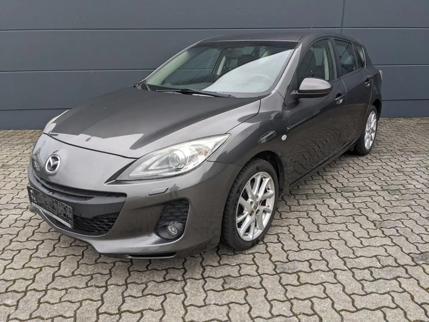 Mazda 3 5-Türer 2.0l Edition Bi-Xenon Navi Sitzheizung Szürke - 1
