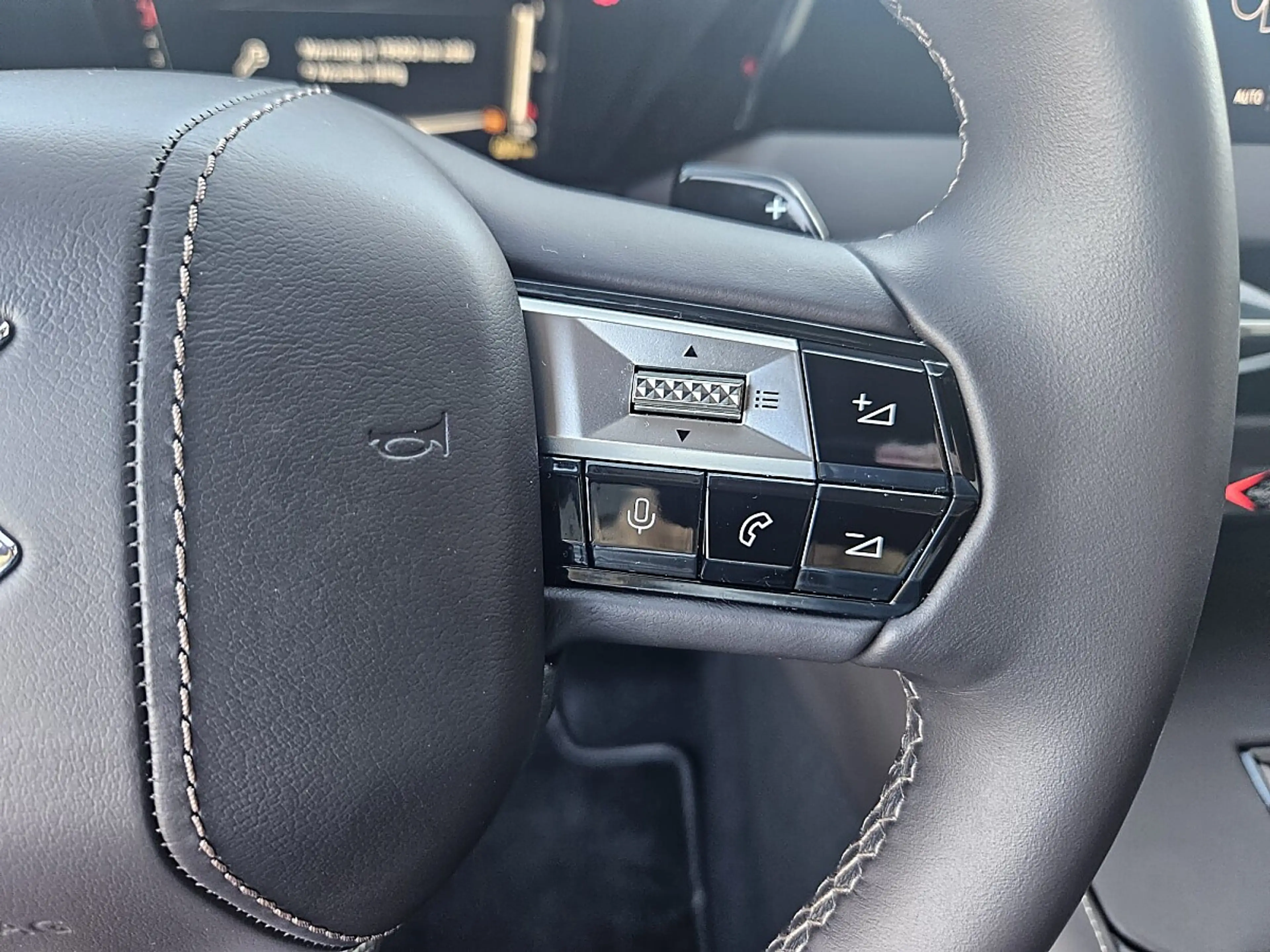 DS Automobiles DS 4 a 1.5 BlueHDI 130 FAP Étoile Nappa (EURO 6e) — photo 13
