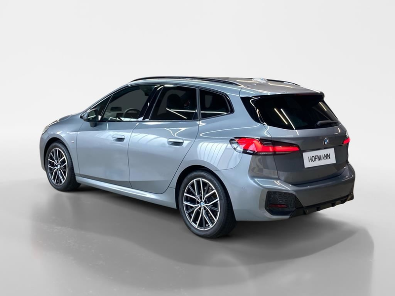 BMW 218 M Sport — photo 5