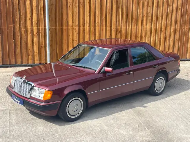 Mercedes-Benz E 200 W124 200E aus Familienhand, 1a gepflegt!