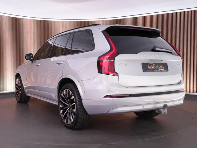 Volvo XC90 view 21