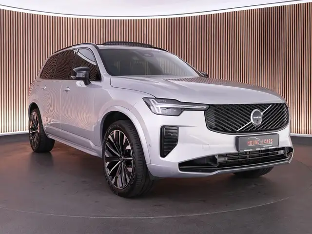 Volvo XC90 view 20
