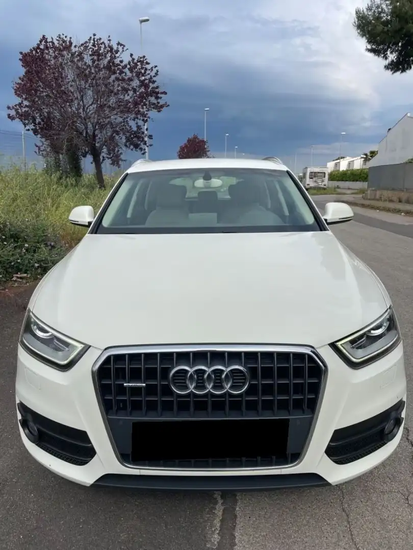 Audi Q3 2.0 TDI Weiß - 2