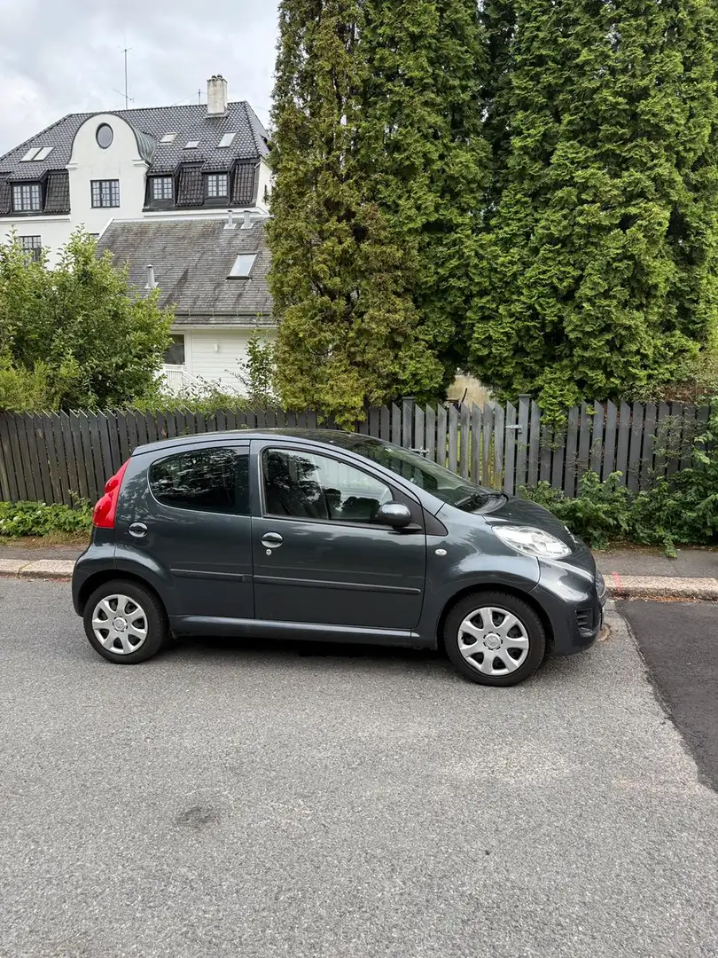 Peugeot 107 107 1.0e 12V 68ch BLUE LION 2-Tronic Black Noir - 2
