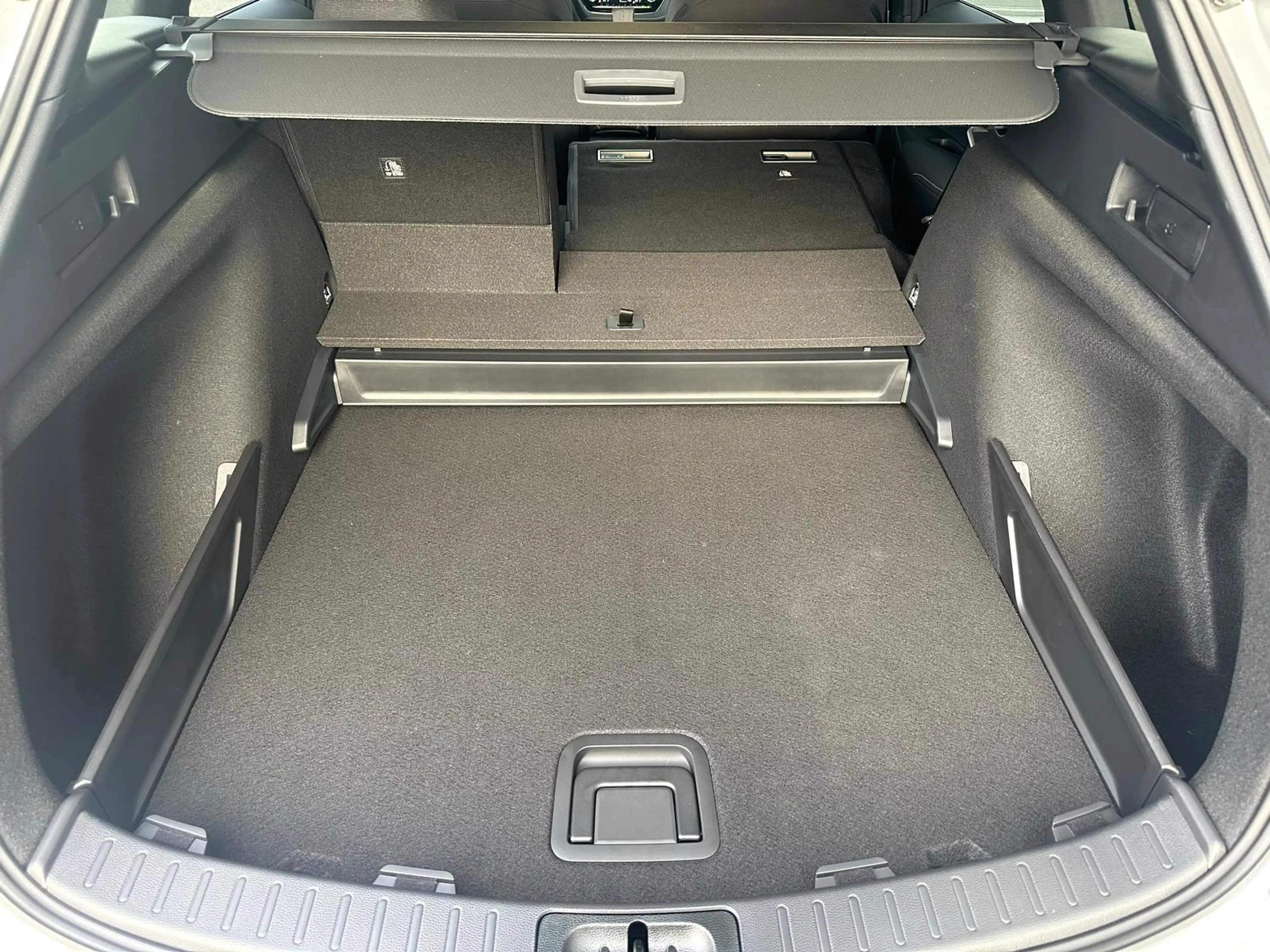 Suzuki Swace 1.8 Hybrid Comfort+ 1.8 CVT Hybrid — photo 14