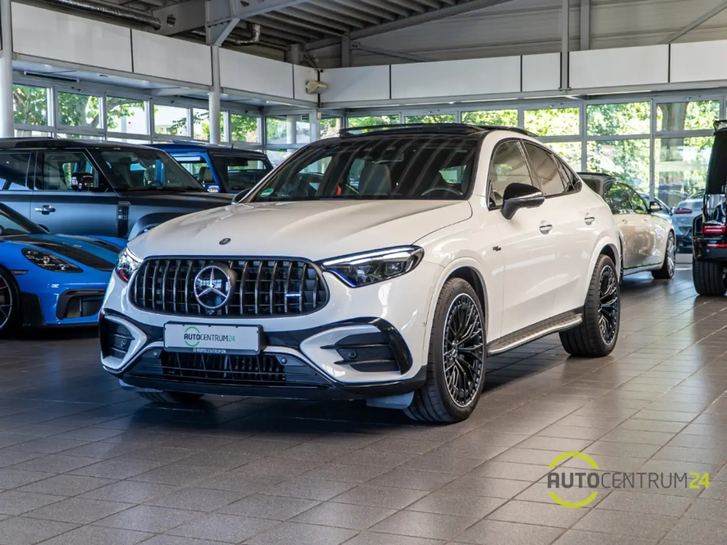 Mercedes-Benz GLC 43 AMG Coupe Premium+ Pano Burm Memo HUD Bílá - 2