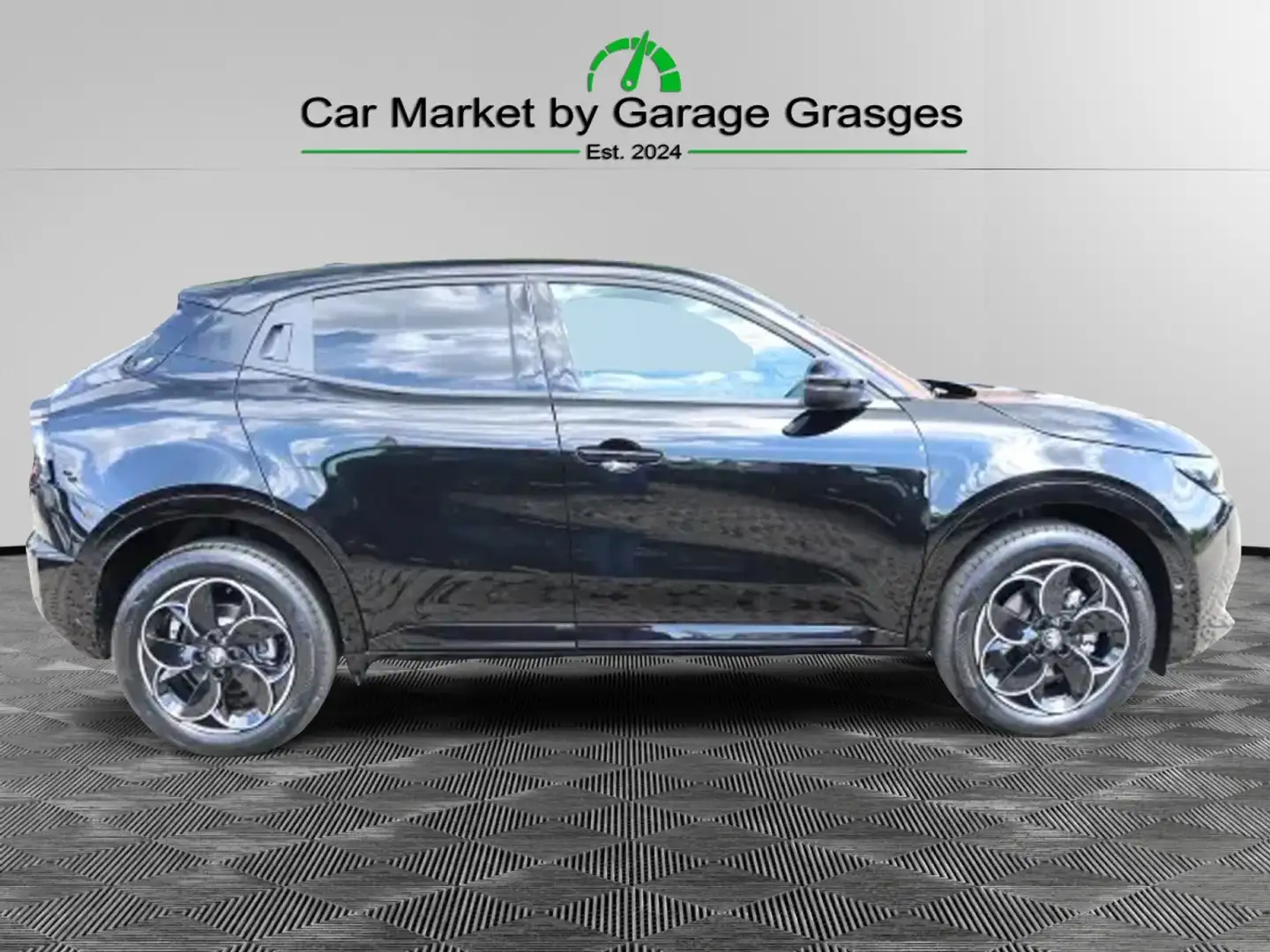 Alfa Romeo Junior Ibrida 1.2 VGT Q4 Noir - 2