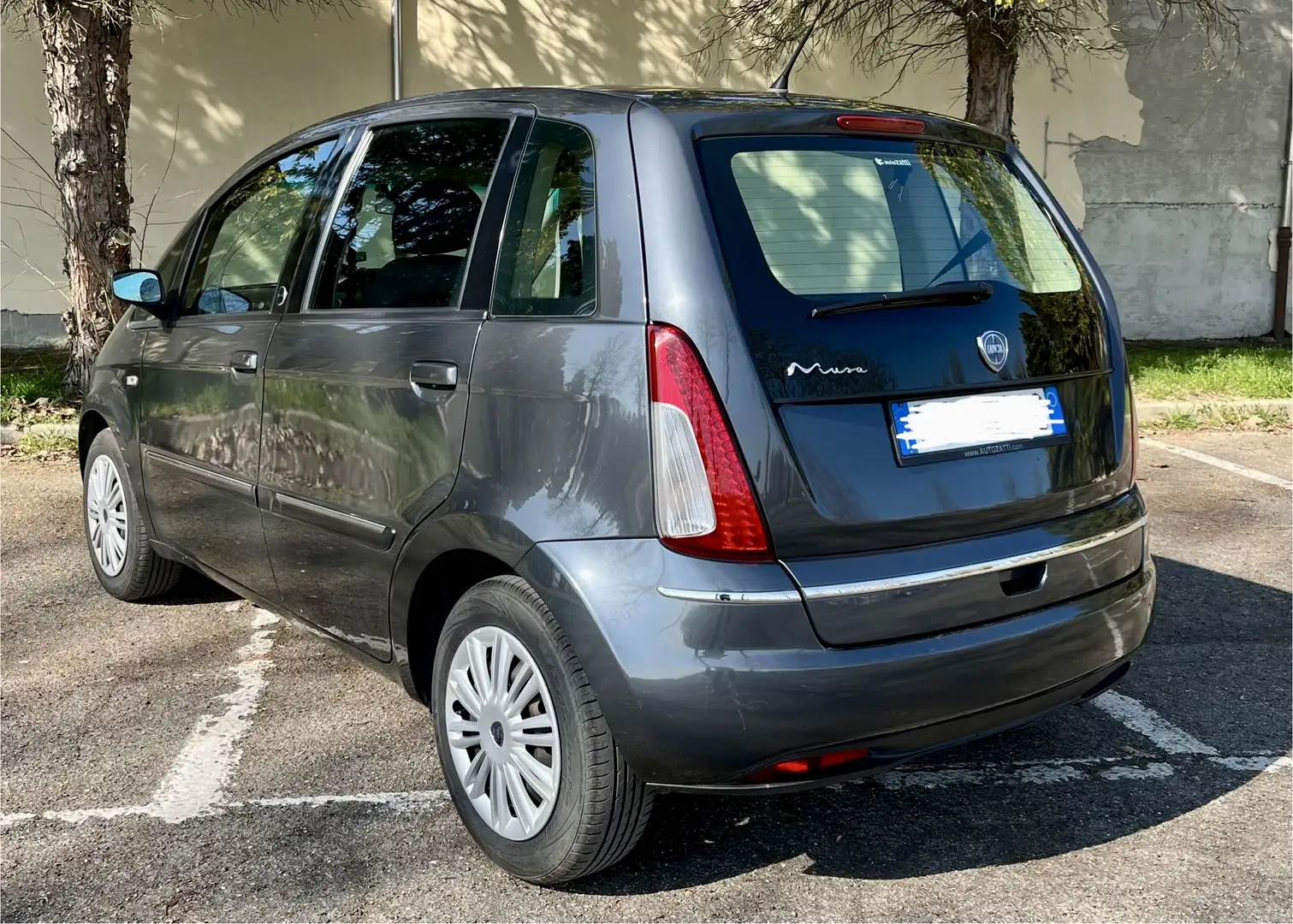 Lancia MUSA 1.4 8v E-Collection ecochic Gpl Grigio - 2