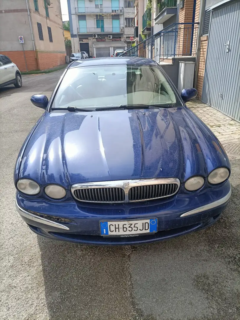 Jaguar X-Type 2.5 V6 Executive - 1