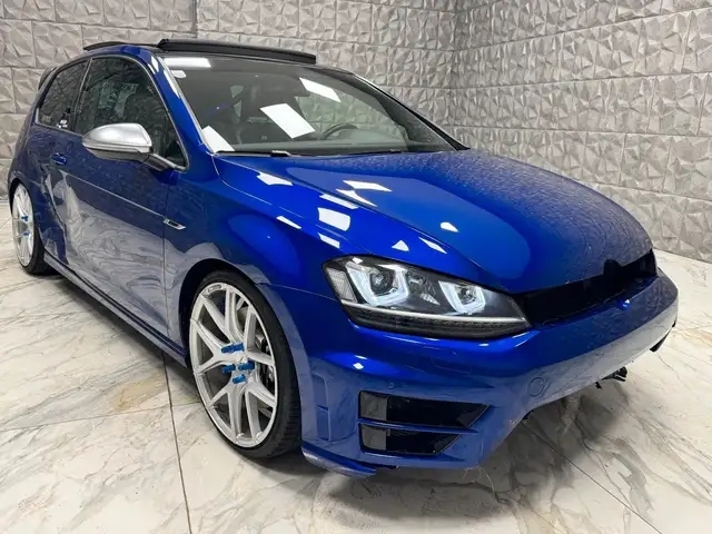 Volkswagen Golf VII Lim. R / 4Motion / Air Lift.