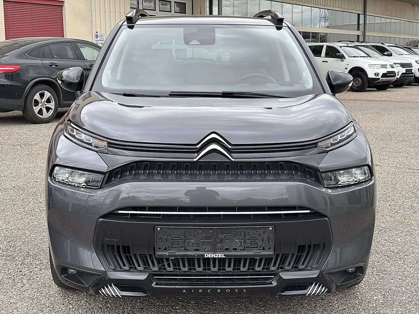Citroen C3 Aircross 1,2 Puretech Grau - 2