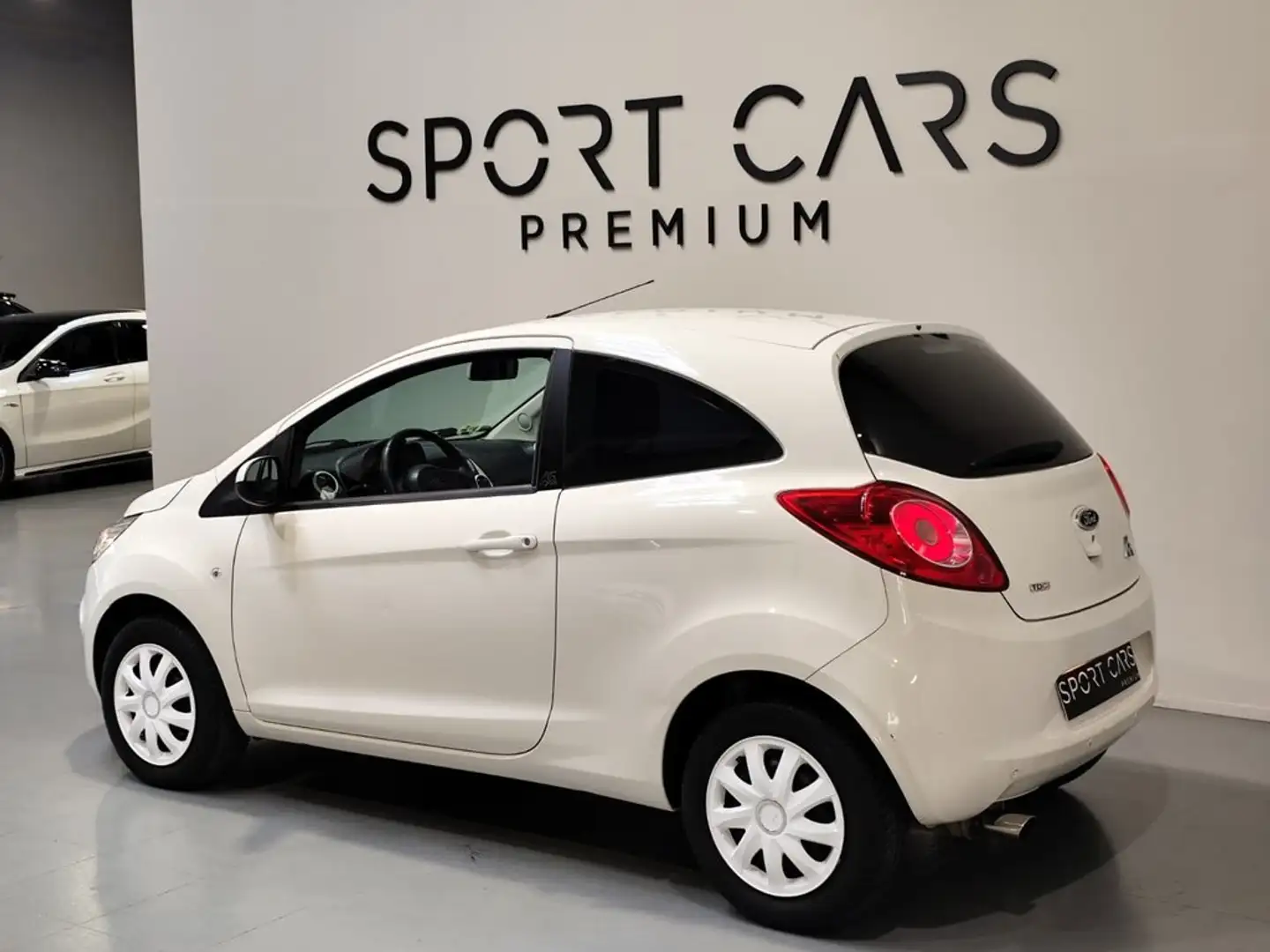 Ford Ka/Ka+ 1.3 TDCi Titanium+ Blanco - 2